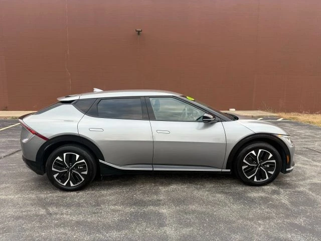 2024 Kia EV6 - Image 4 of 17