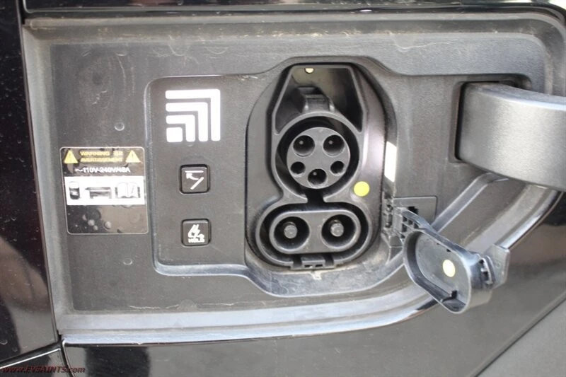 2024 Kia EV9 - Image 15 of 21