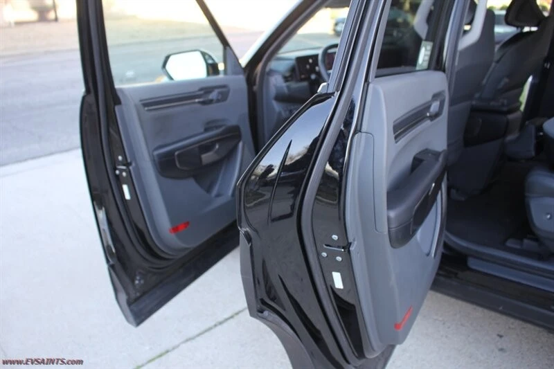 2024 Kia EV9 - Image 12 of 21