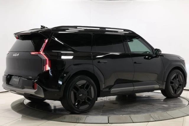 2024 Kia EV9 - Image 4 of 12
