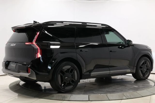 2024 Kia EV9 - Image 4 of 12