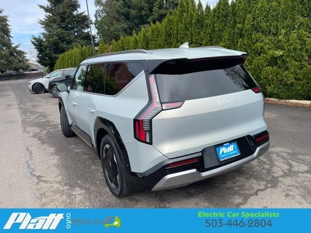 2024 Kia EV9 - Image 7 of 21