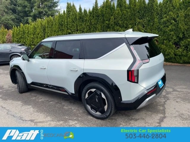 2024 Kia EV9 - Image 6 of 21