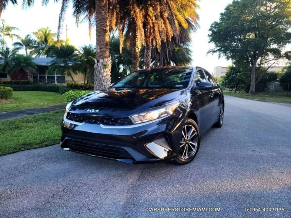 2024 Kia Forte - Image 6 of 13
