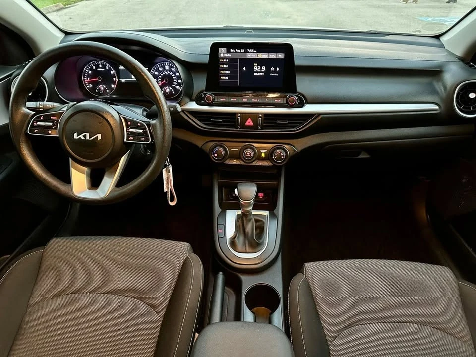 2024 Kia Forte - Image 5 of 7