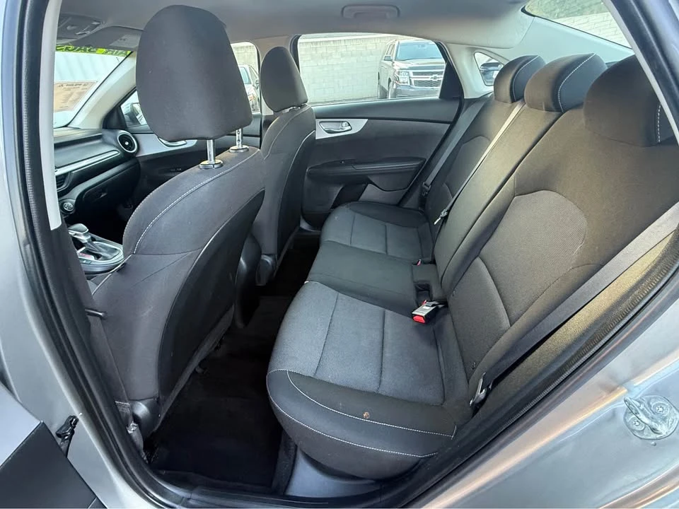 2024 Kia Forte - Image 6 of 10