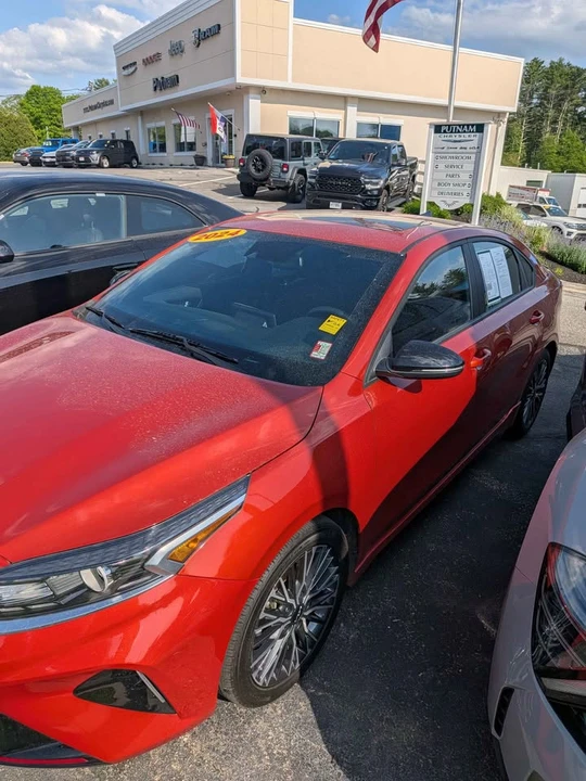 2024 Kia Forte - Image 2 of 8