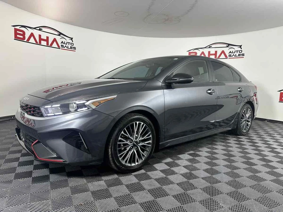 2024 Kia Forte - Image 2 of 21