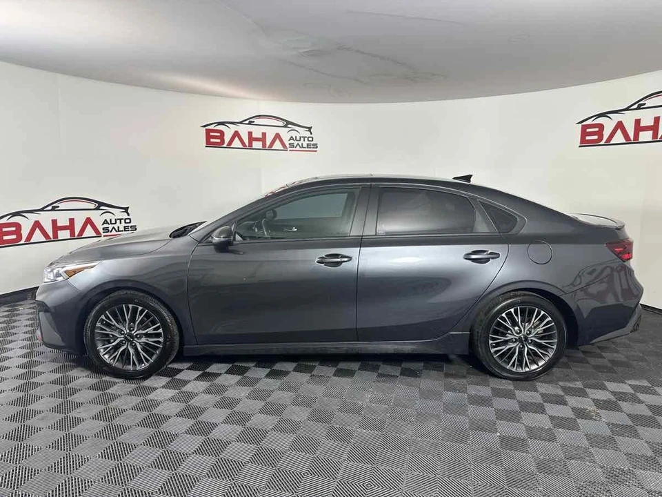 2024 Kia Forte - Image 4 of 21