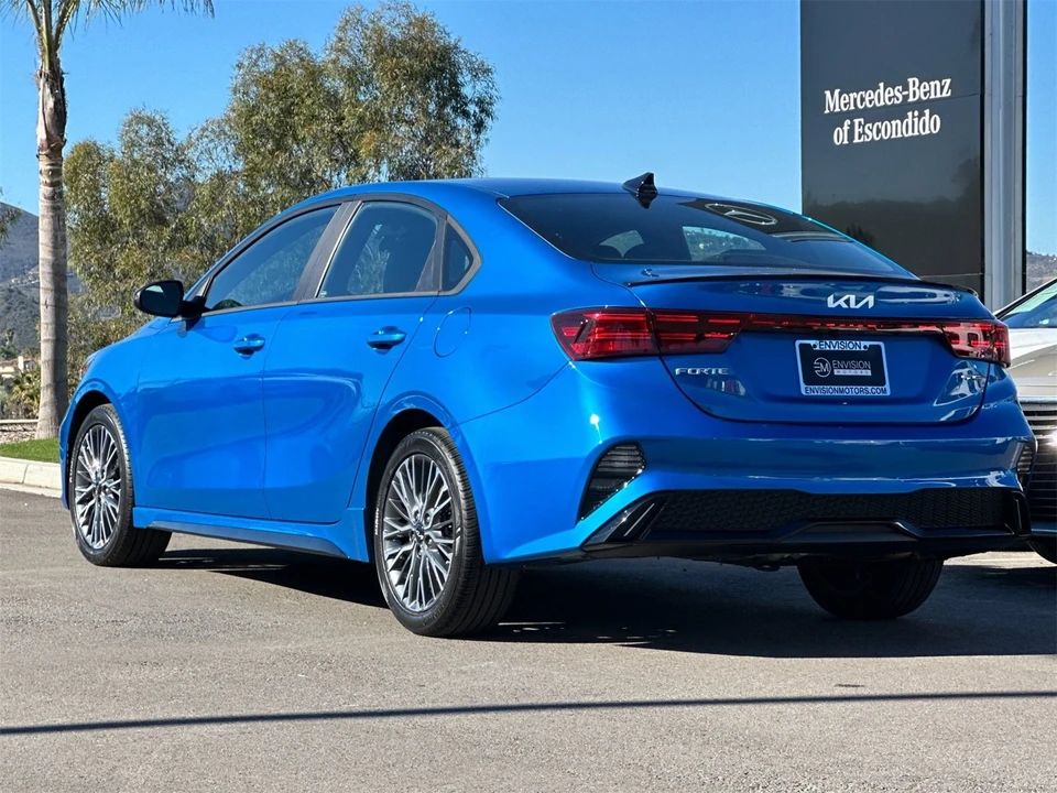 2024 Kia Forte - Image 5 of 12