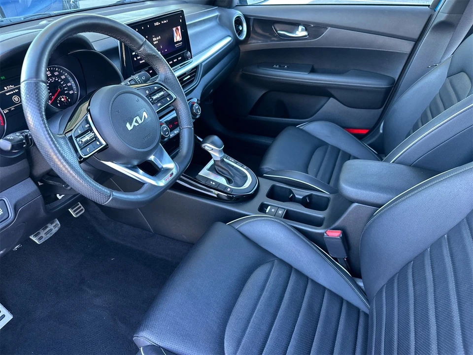 2024 Kia Forte - Image 10 of 12