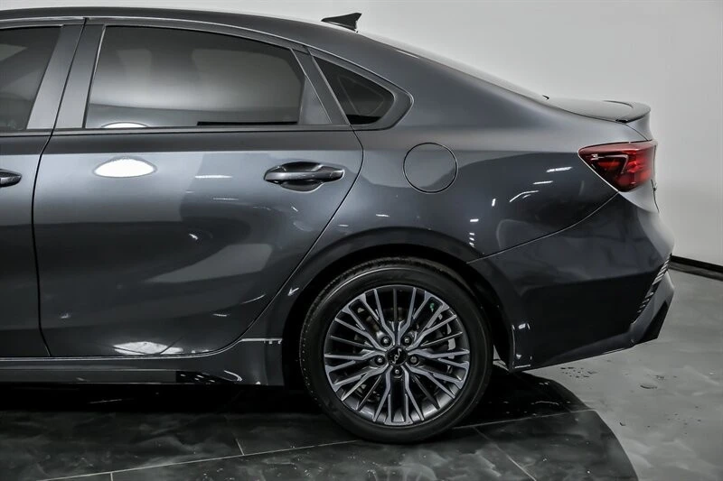 2024 Kia Forte - Image 7 of 21