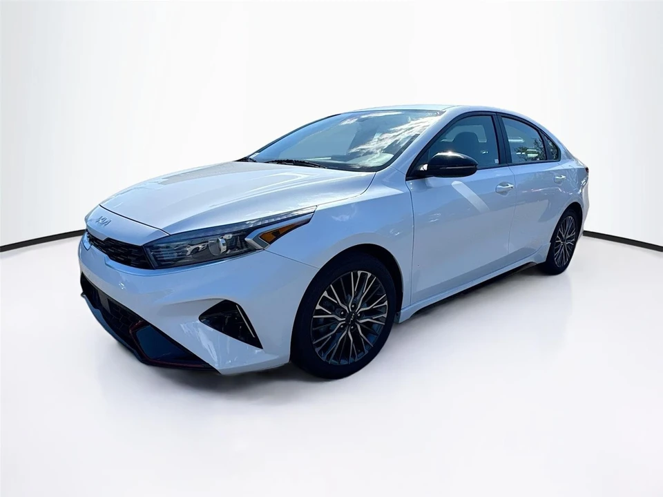 2024 Kia Forte - Image 3 of 21