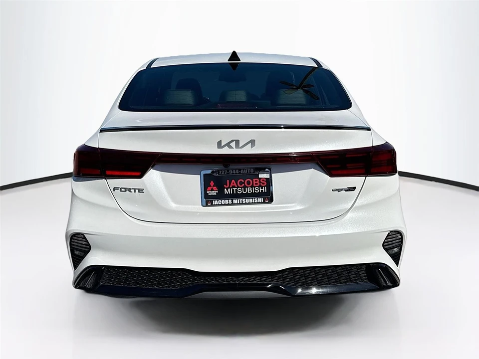 2024 Kia Forte - Image 6 of 21