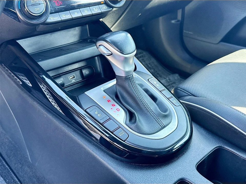 2024 Kia Forte - Image 15 of 21