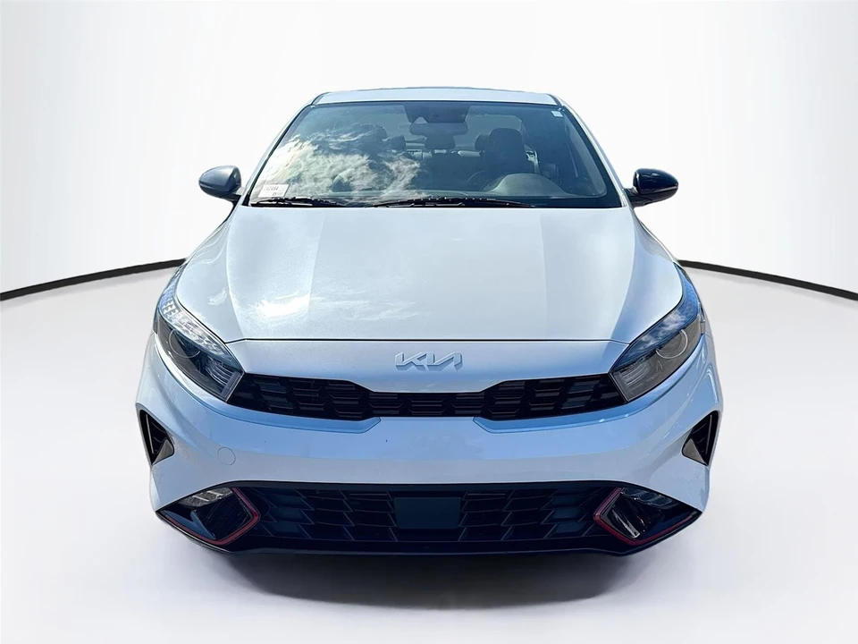 2024 Kia Forte - Image 2 of 21