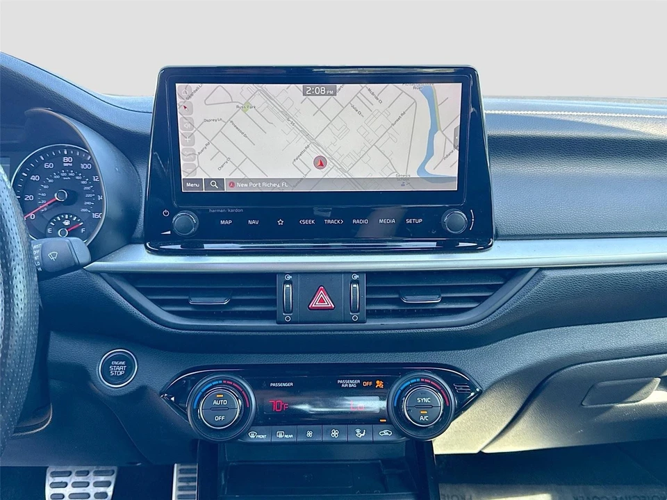 2024 Kia Forte - Image 14 of 21