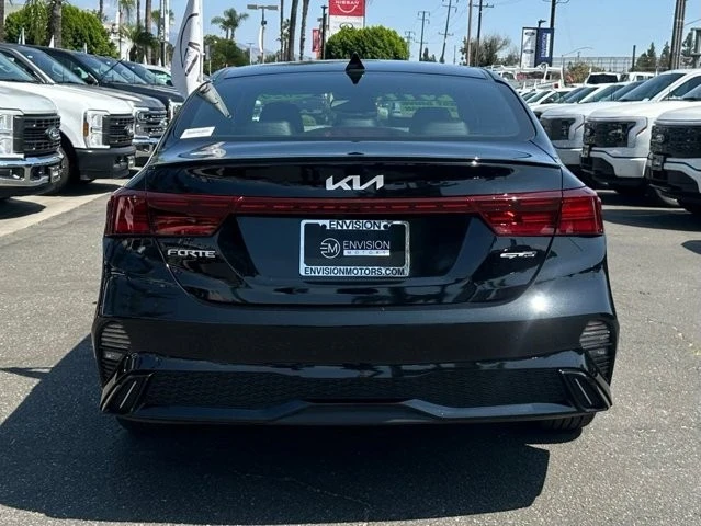 2024 Kia Forte - Image 7 of 12