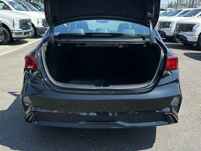 2024 Kia Forte - Image 11 of 12
