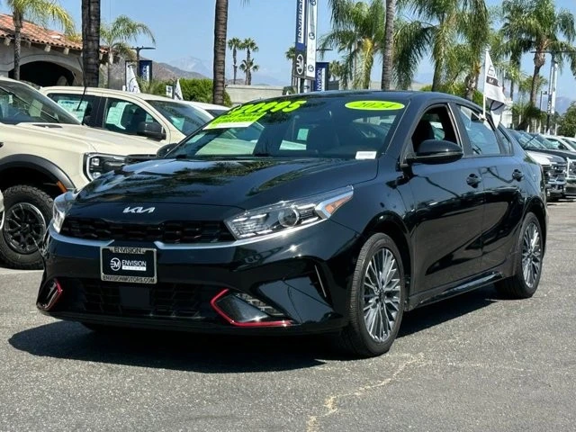 2024 Kia Forte - Image 4 of 12