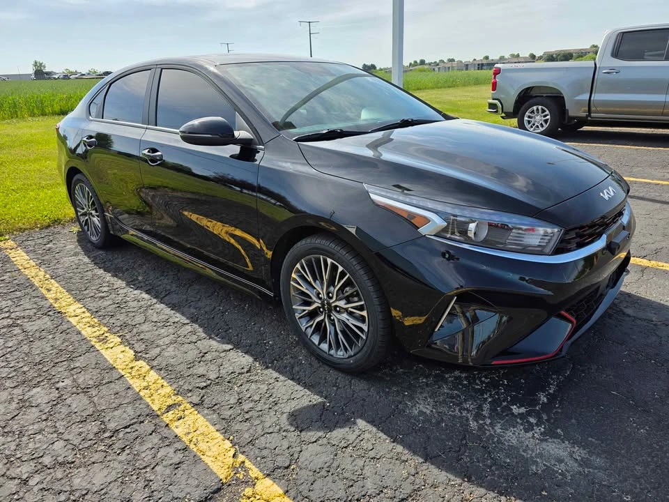 2024 Kia Forte - Image 2 of 8