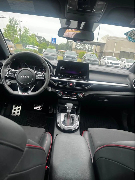 2024 Kia Forte - Image 14 of 19