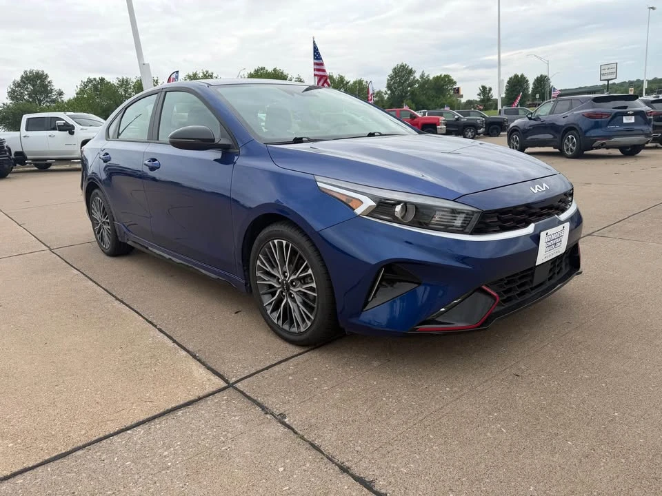 2024 Kia Forte - Image 2 of 16