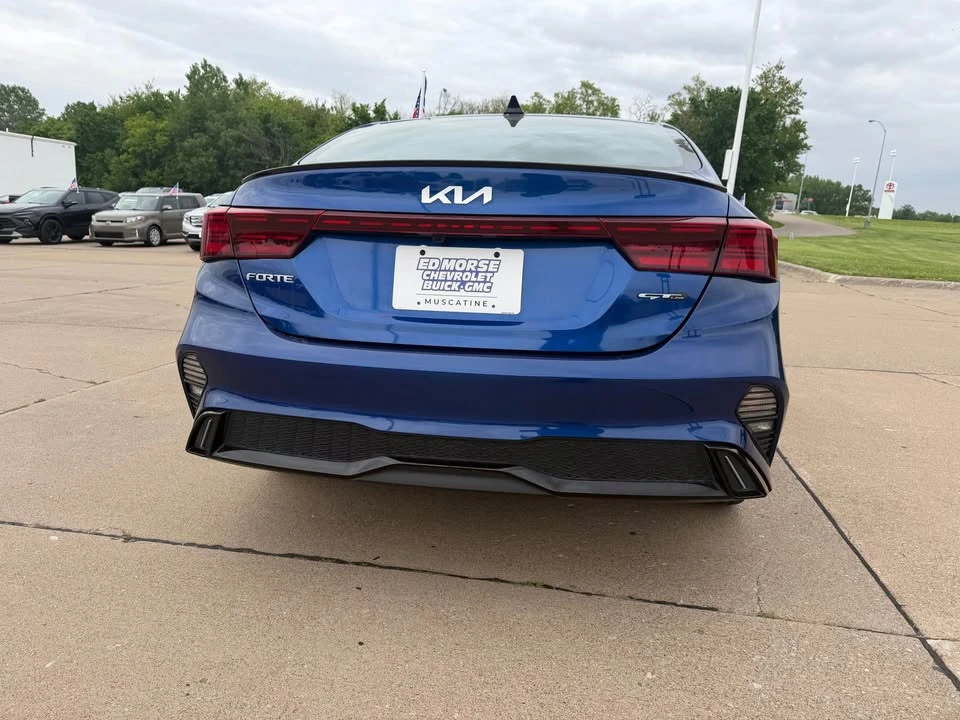 2024 Kia Forte - Image 5 of 16