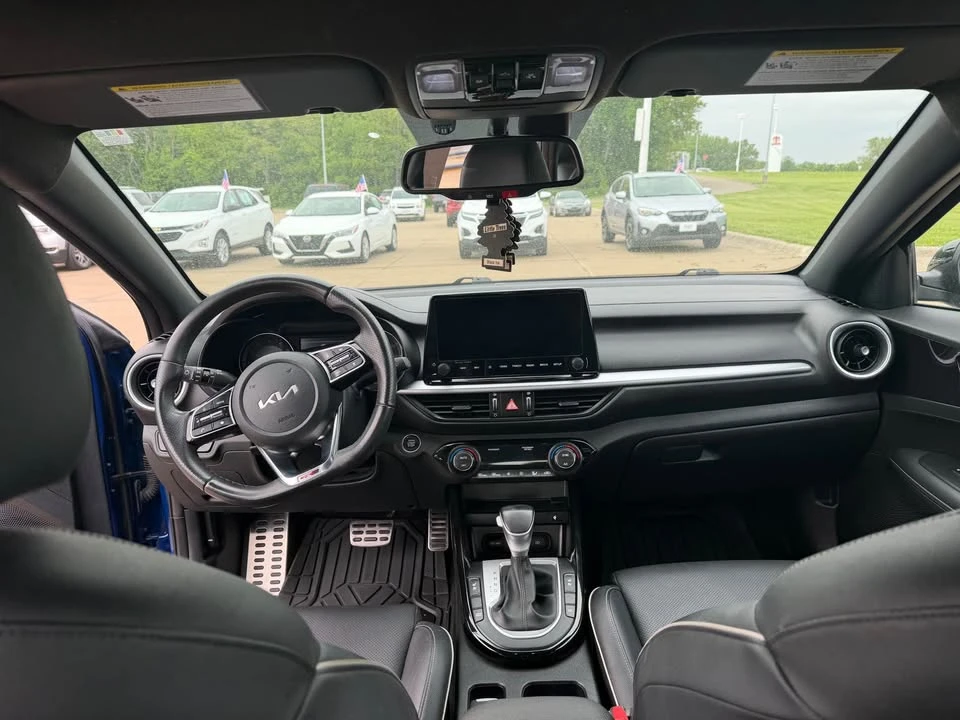 2024 Kia Forte - Image 11 of 16