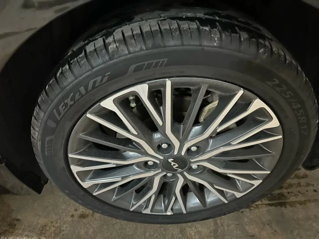 2024 Kia Forte - Image 13 of 13