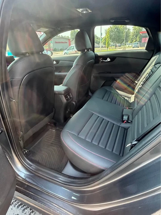 2024 Kia Forte - Image 9 of 12