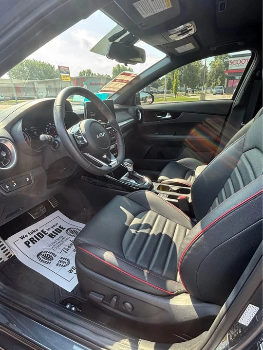 2024 Kia Forte - Image 10 of 12
