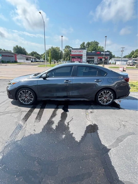 2024 Kia Forte - Image 8 of 12
