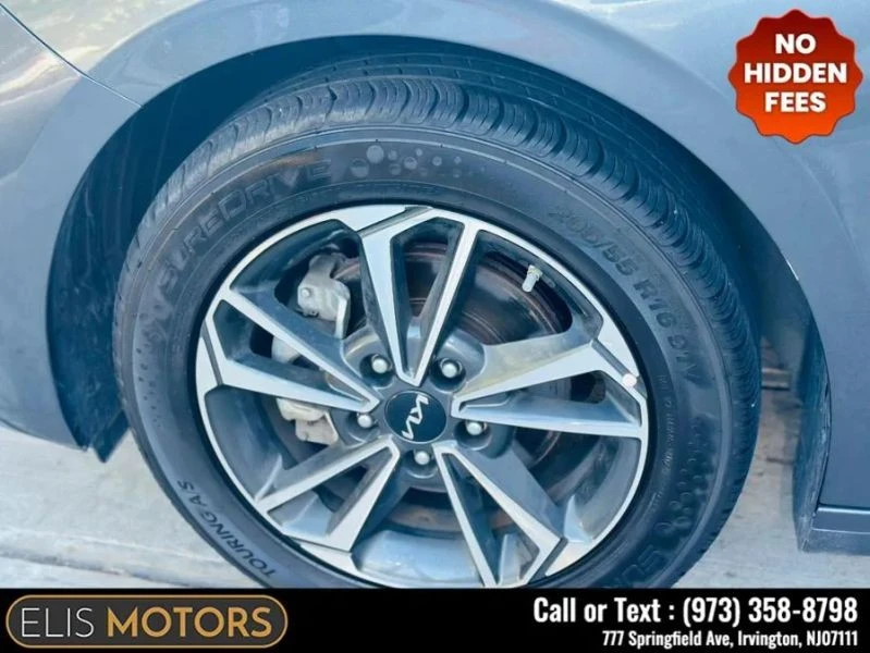 2024 Kia Forte - Image 9 of 12