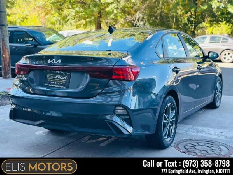 2024 Kia Forte - Image 4 of 12