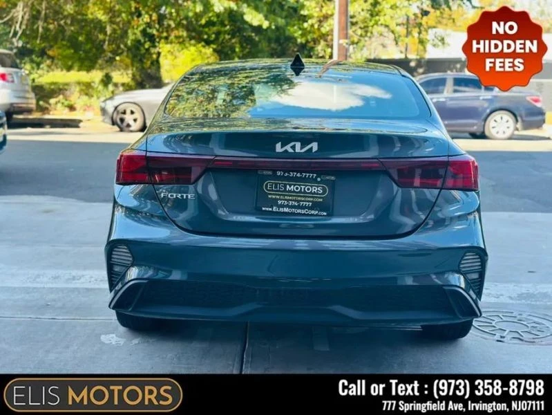 2024 Kia Forte - Image 5 of 12