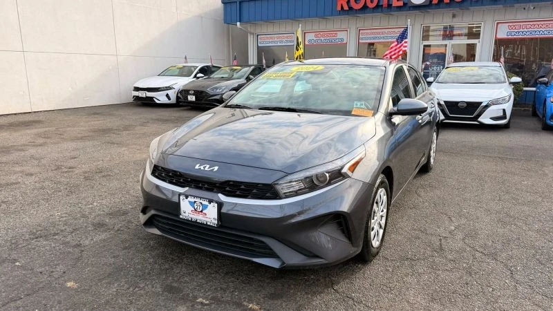 2024 Kia Forte - Image 4 of 12
