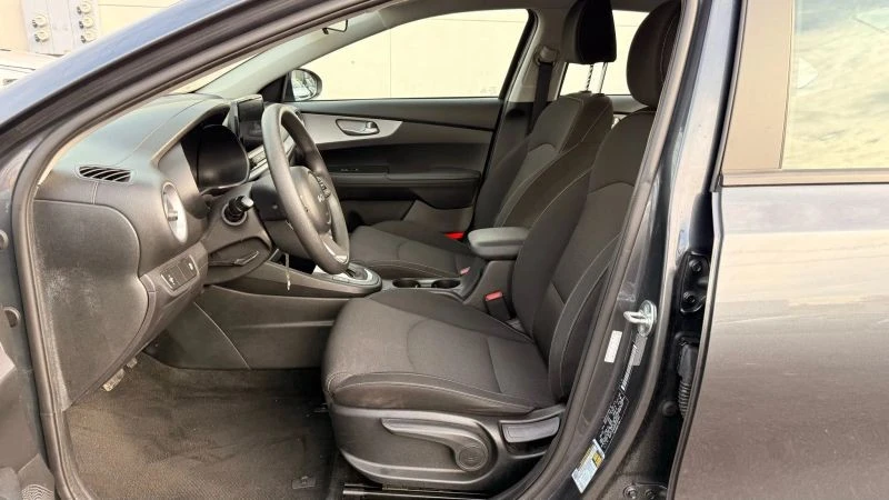 2024 Kia Forte - Image 12 of 12