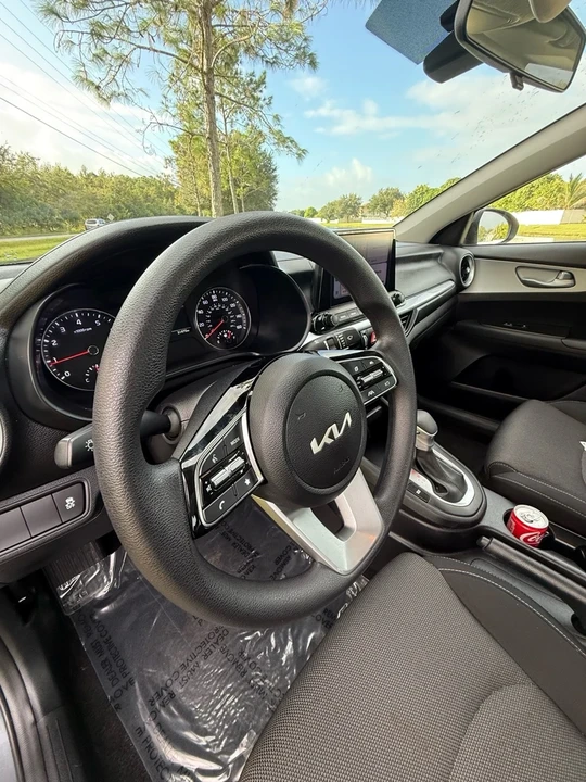 2024 Kia Forte - Image 12 of 13