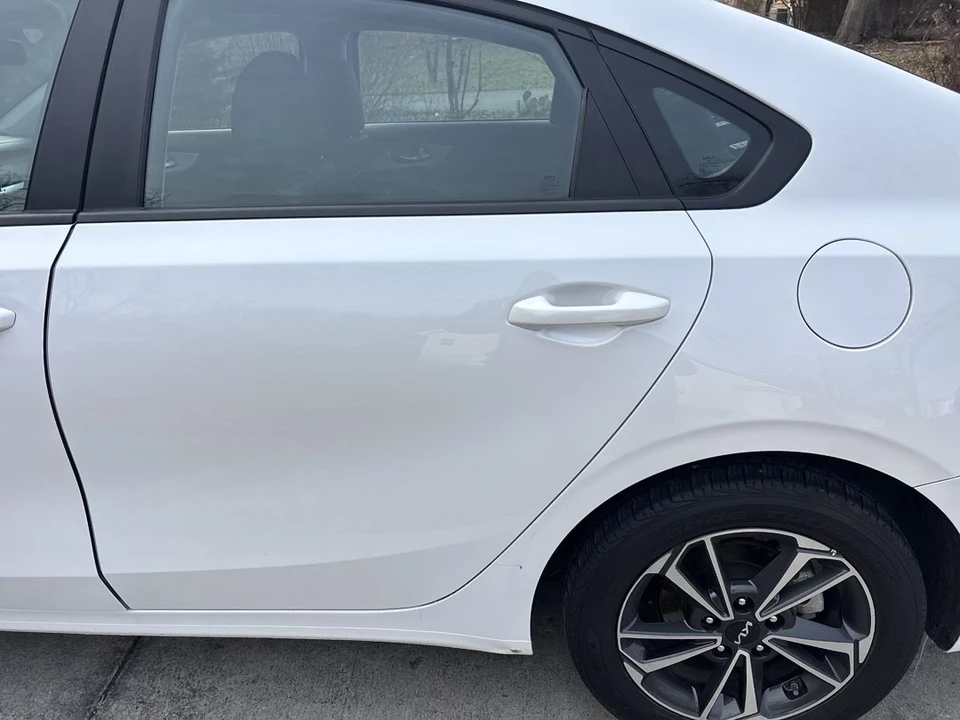 2024 Kia Forte - Image 18 of 21