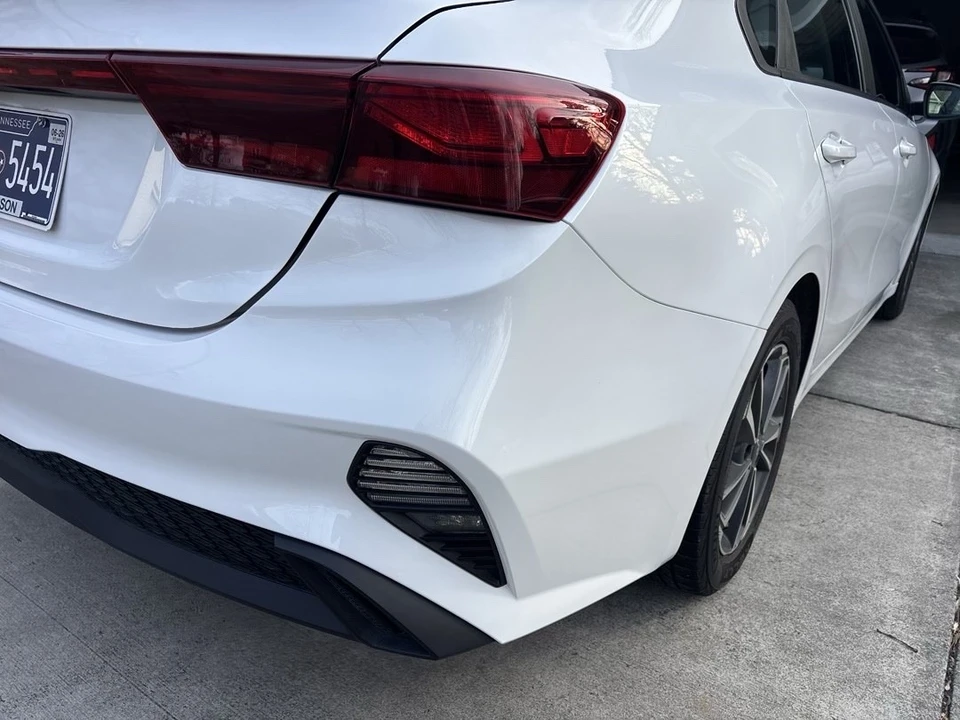 2024 Kia Forte - Image 12 of 21
