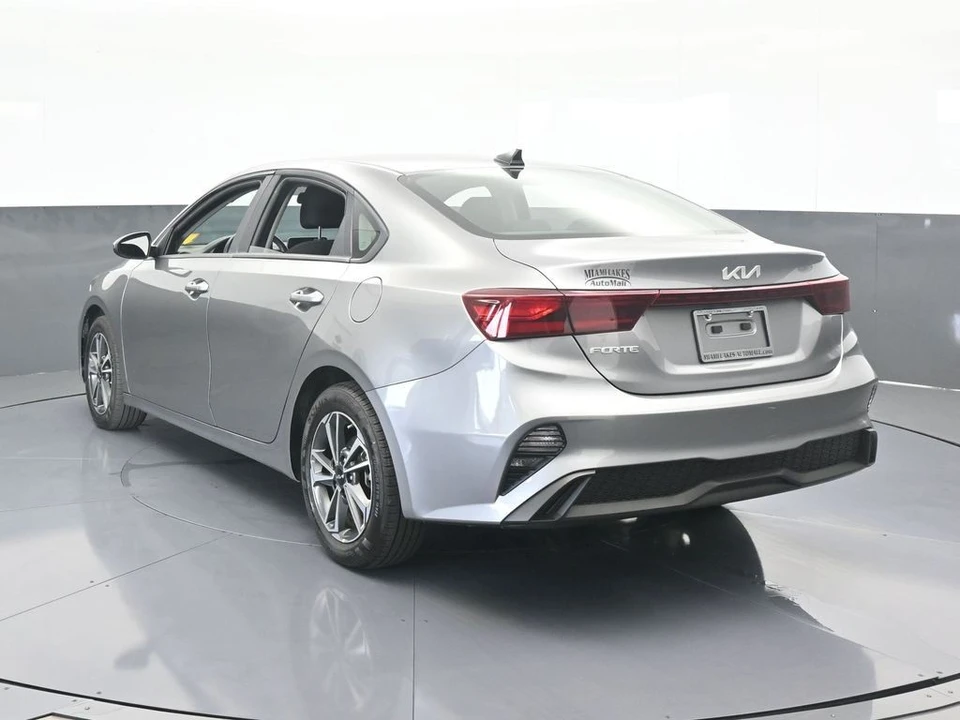 2024 Kia Forte - Image 4 of 12
