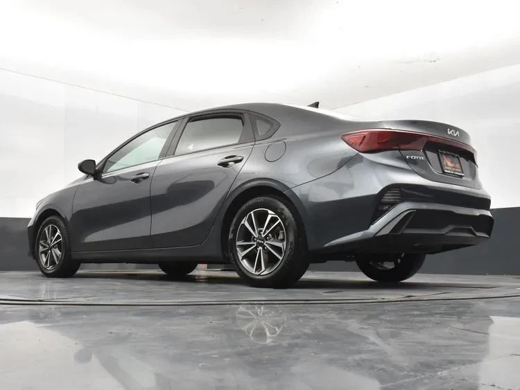 2024 Kia Forte - Image 12 of 12