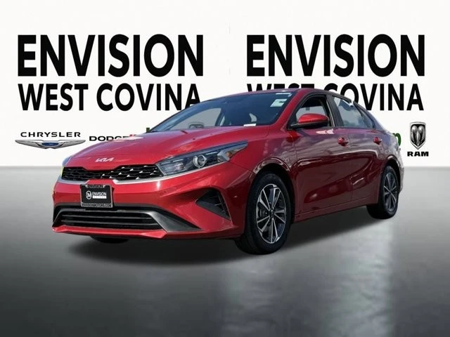 2024 Kia Forte - Image 4 of 12