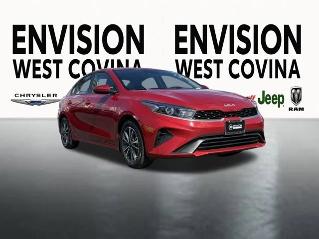 2024 Kia Forte - Image 2 of 12