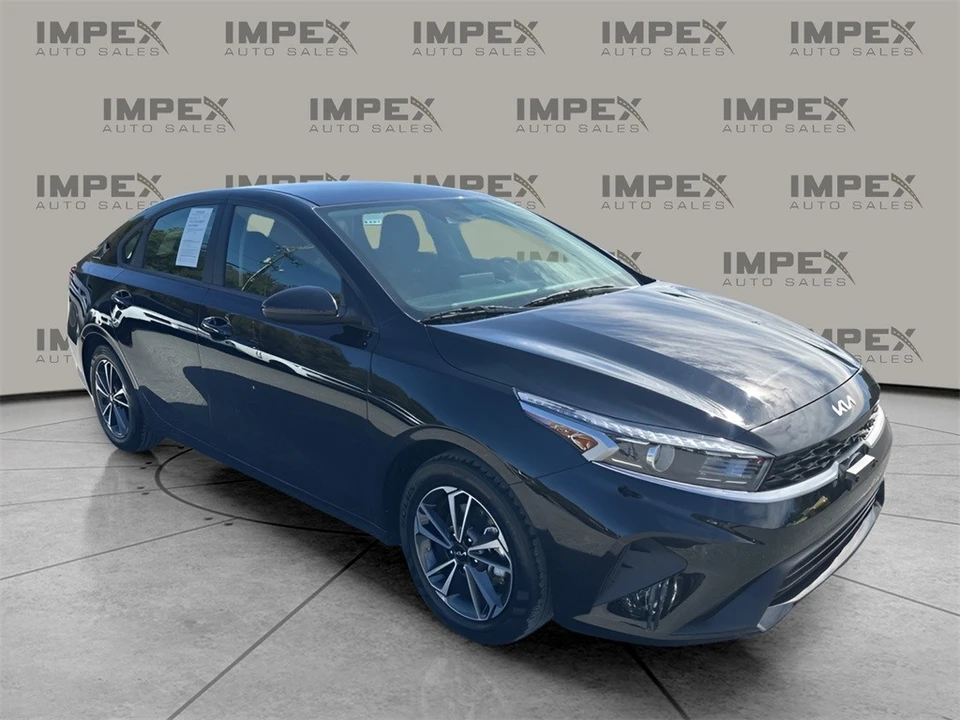 2024 Kia Forte - Image 7 of 12