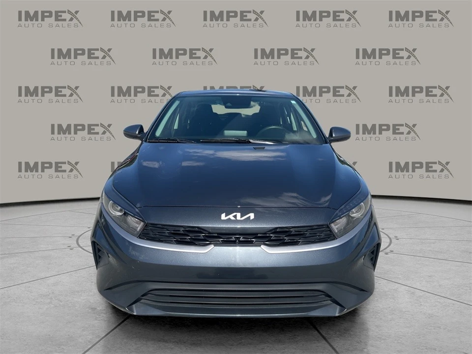 2024 Kia Forte - Image 8 of 12
