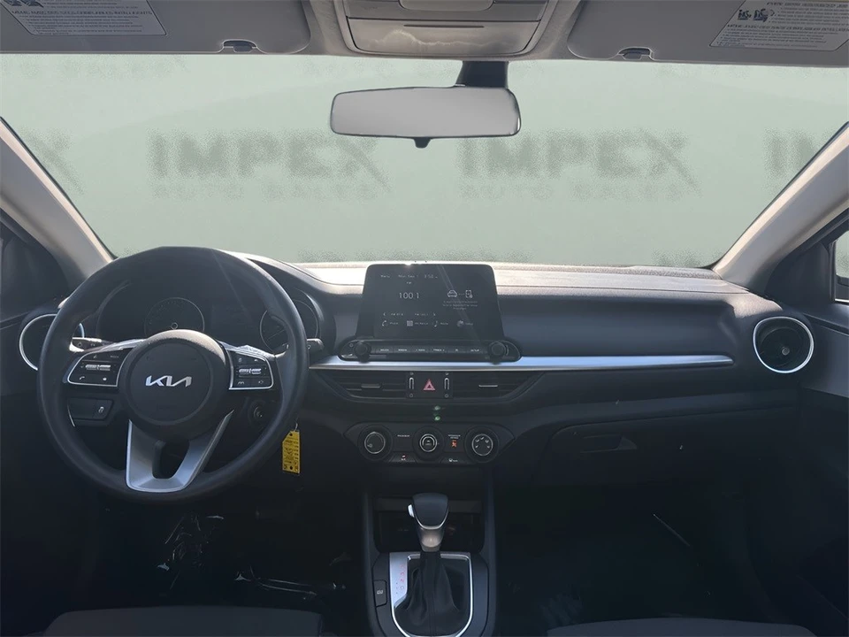 2024 Kia Forte - Image 11 of 12