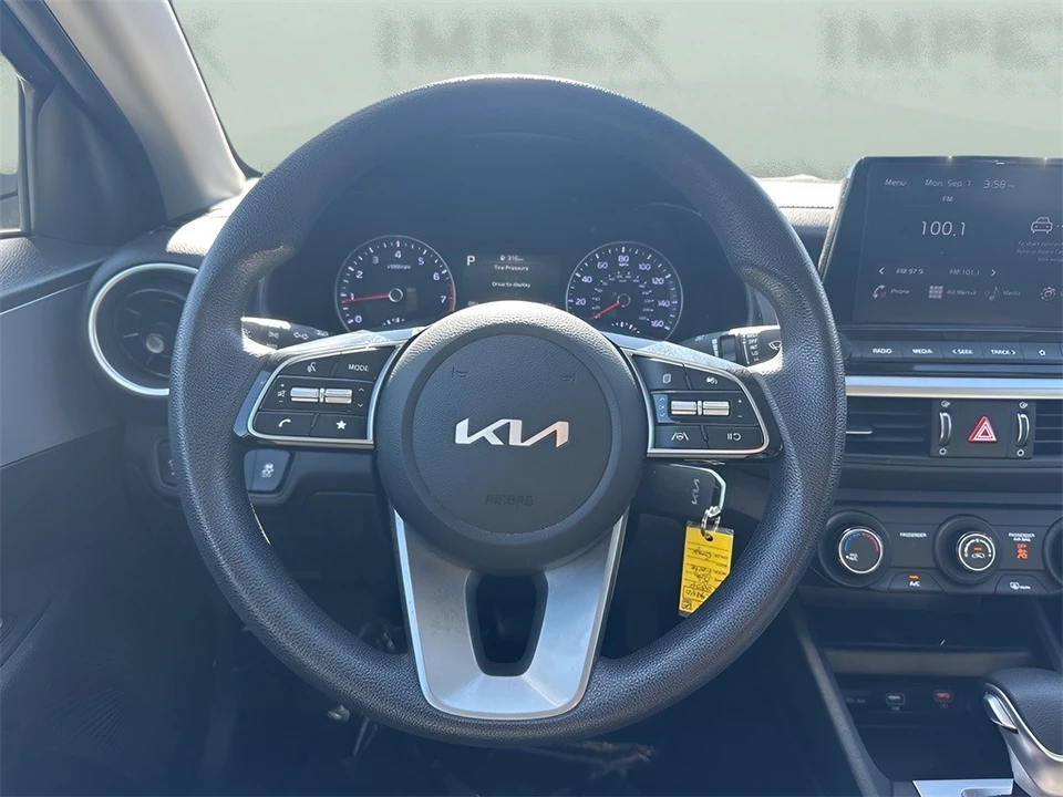 2024 Kia Forte - Image 12 of 12
