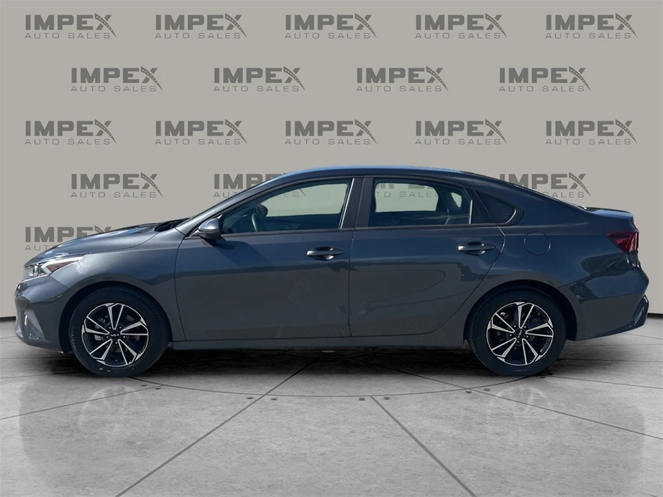 2024 Kia Forte - Image 2 of 12